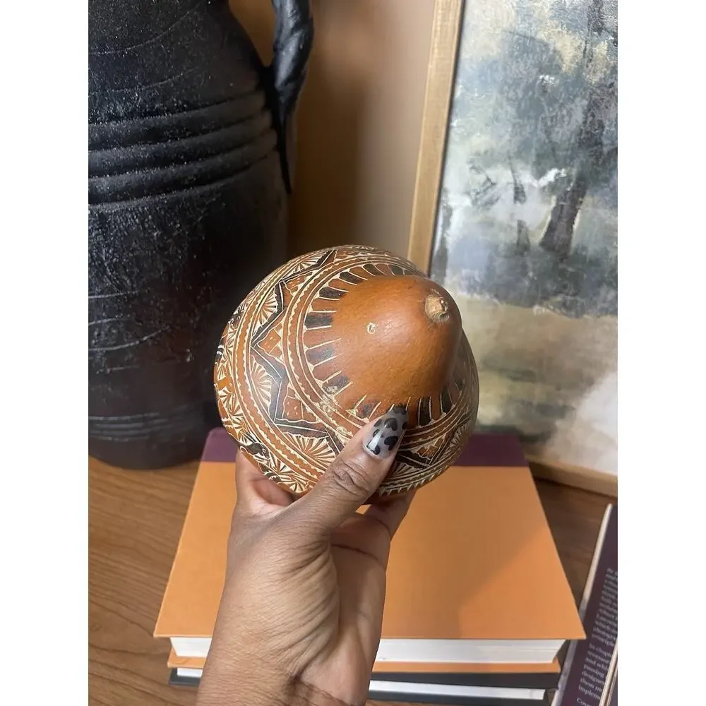 Peruvian Carved South American Gourd 